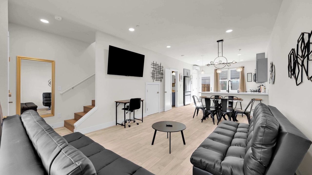 Photo of Livingroom in Reno/Tahoe Airport