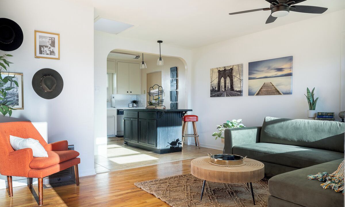 Photo of Livingroom in Oroville