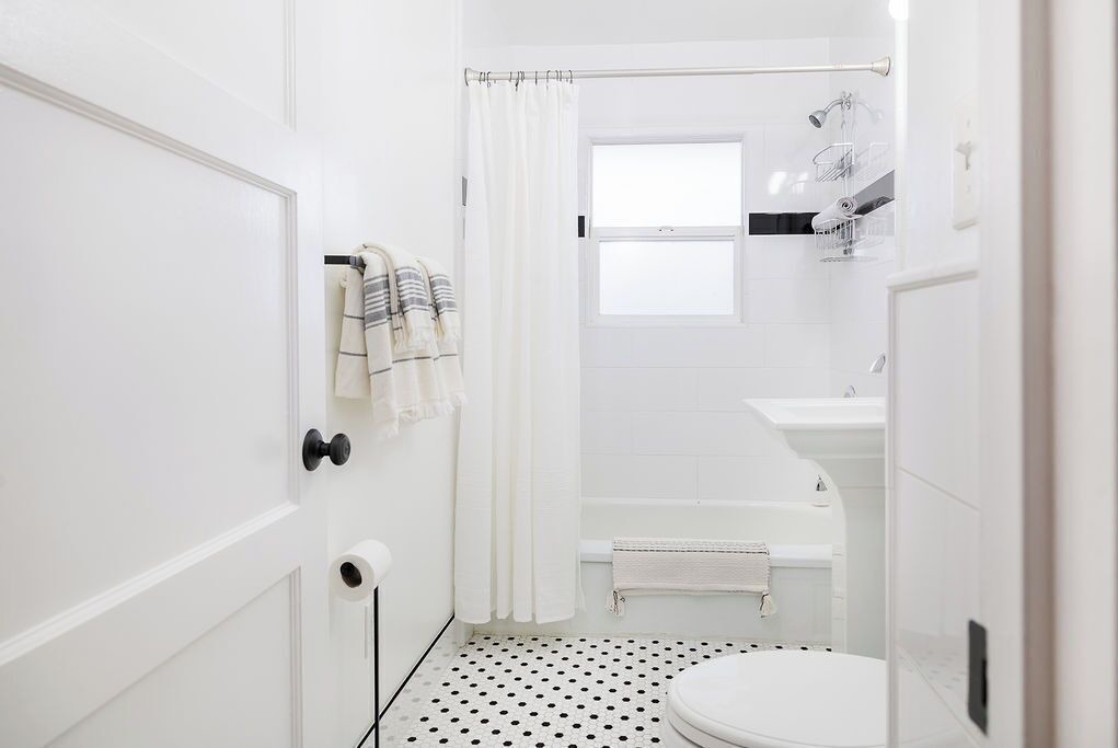 Photo of Bathroom in Oroville