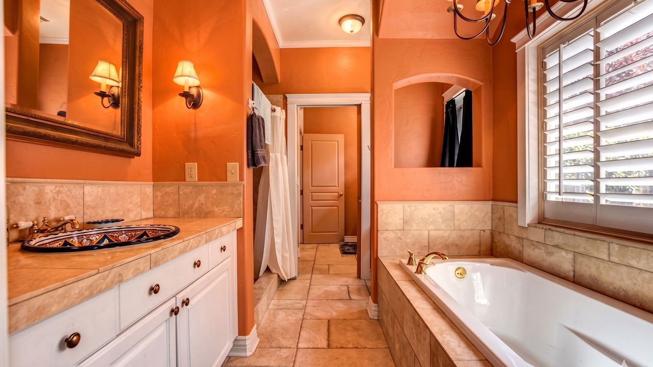 Photo of Bathroom in Nob Hill