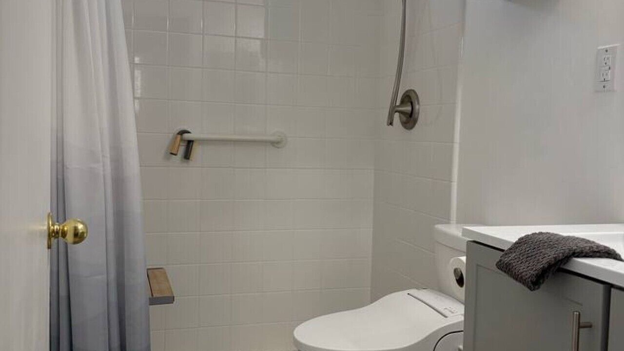 Photo of Bathroom in Wrightwood