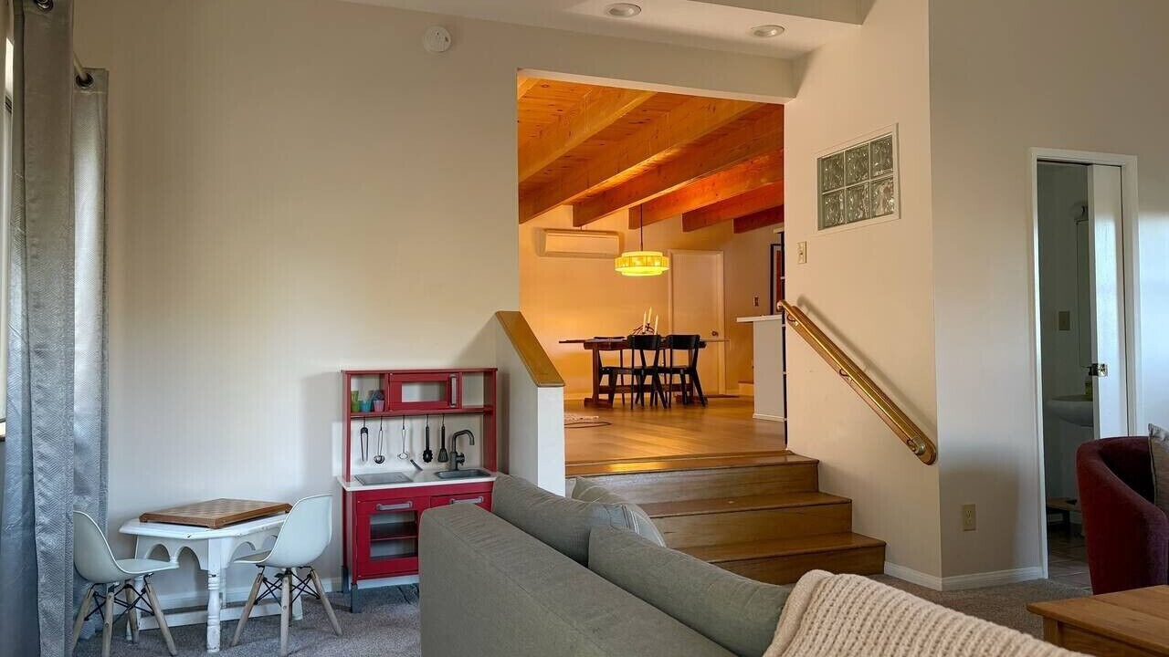 Photo of Bedroom in Wrightwood