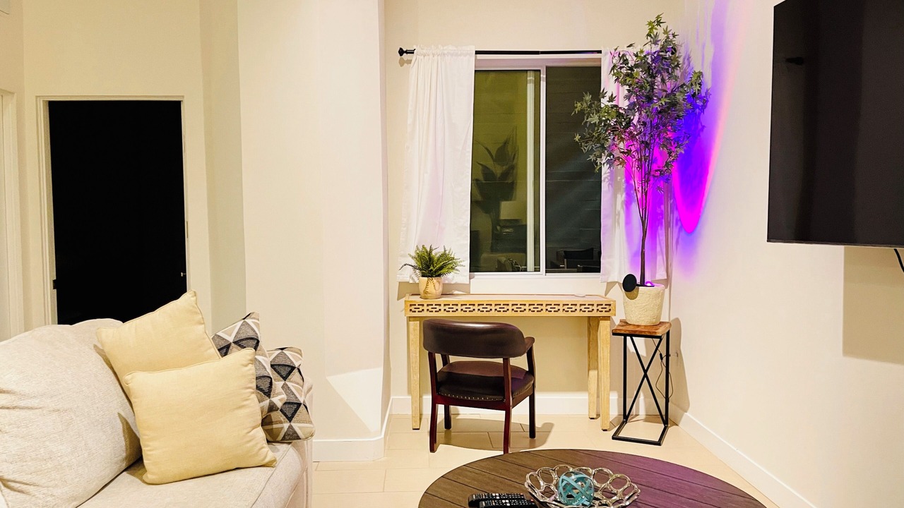 Photo of Livingroom in Historic Core