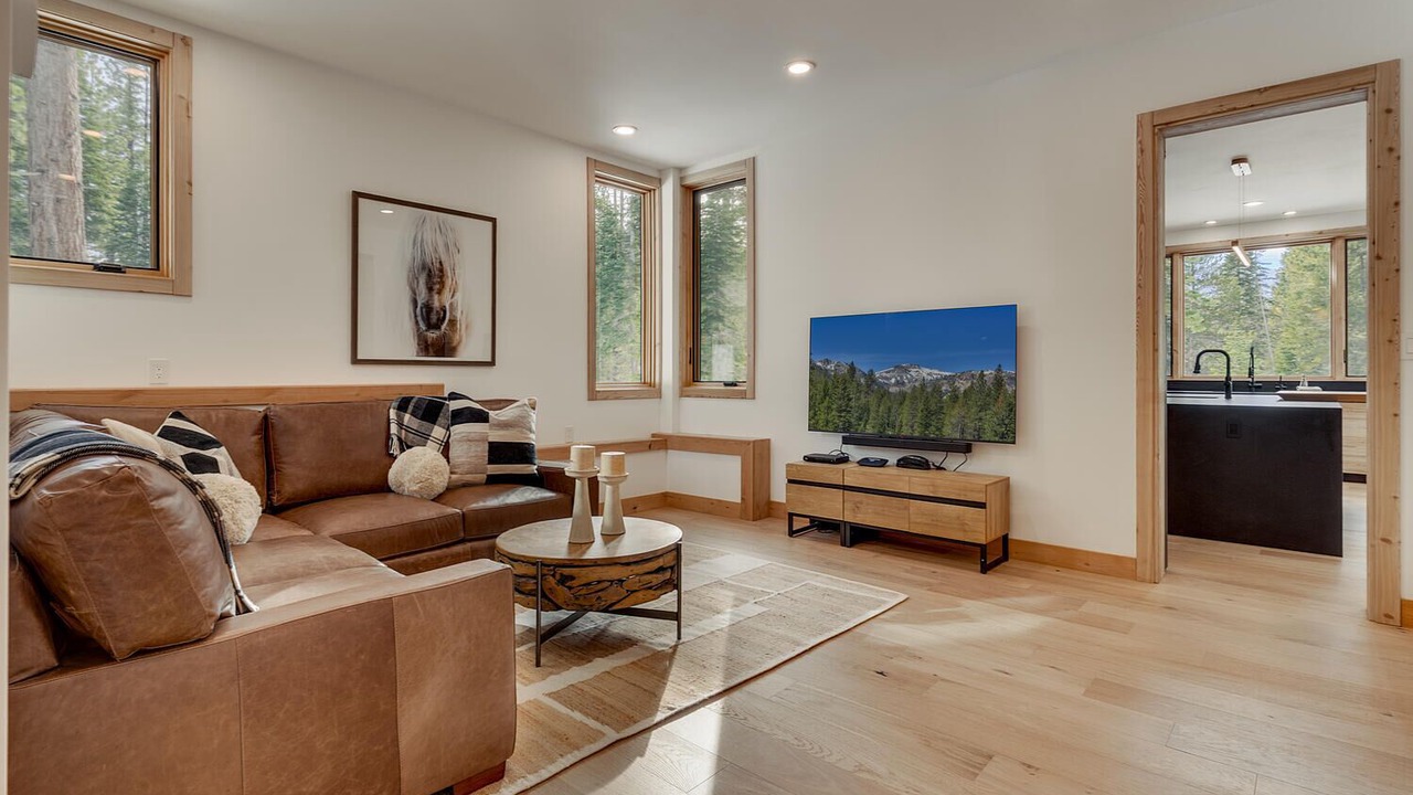 Photo of Livingroom in Olympic Valley