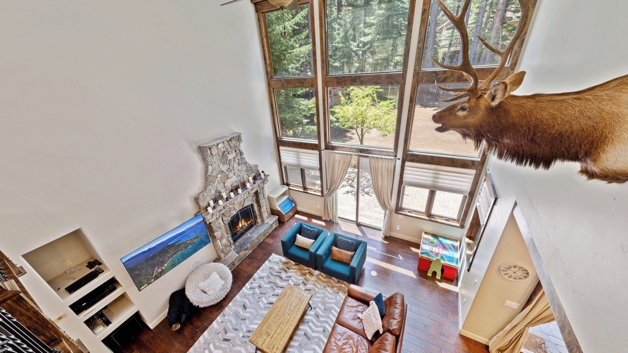 Photo of Livingroom in South Lake Tahoe