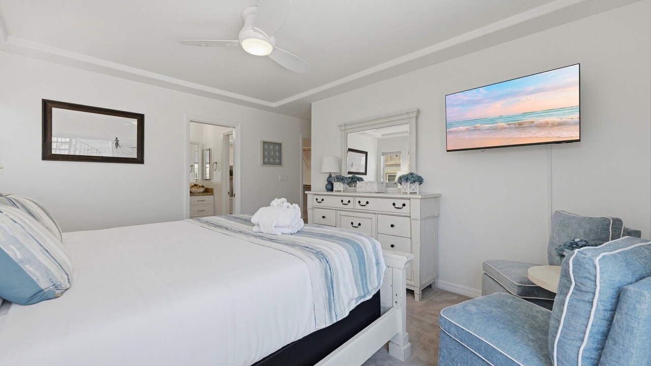 Photo of Bedroom in South Mission Beach