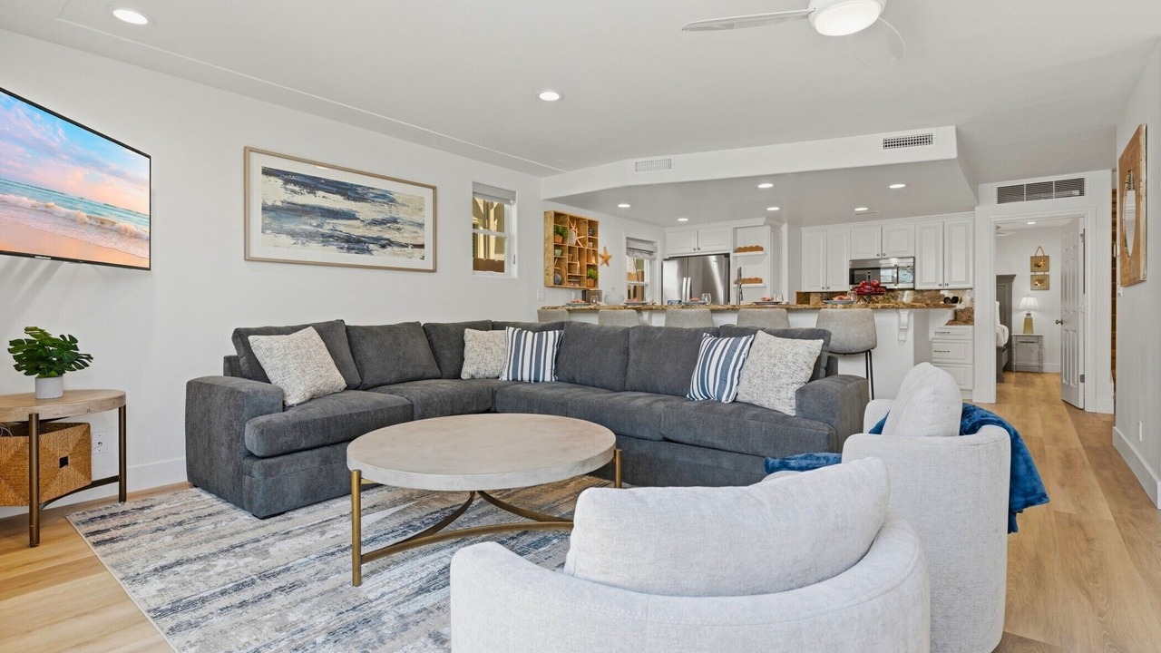 Photo of Livingroom in South Mission Beach