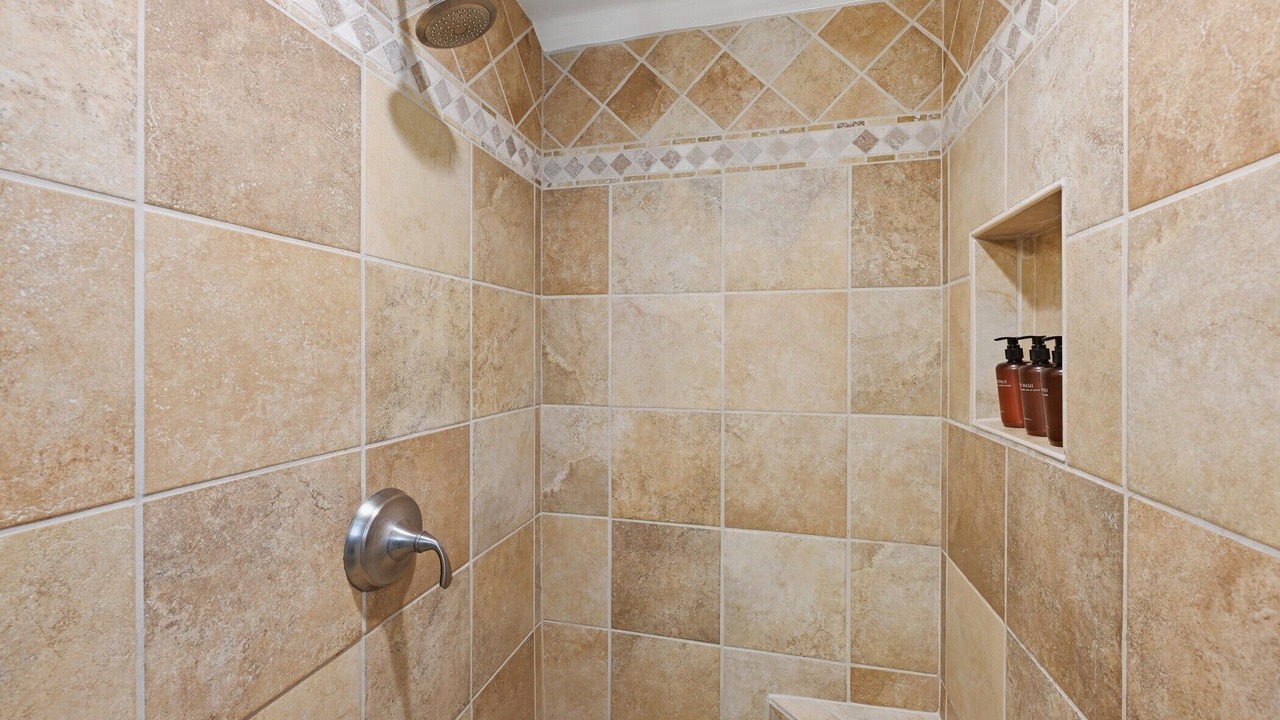 Photo of Bathroom in South Mission Beach