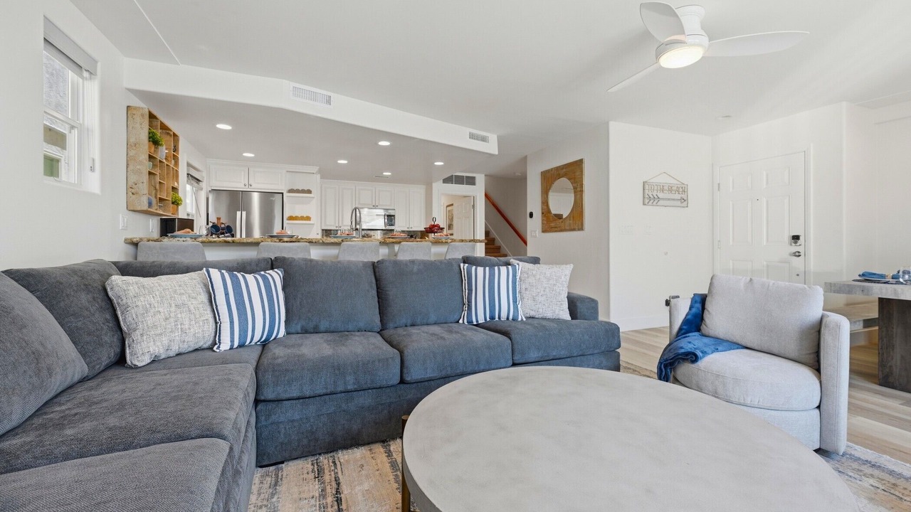 Photo of Livingroom in South Mission Beach
