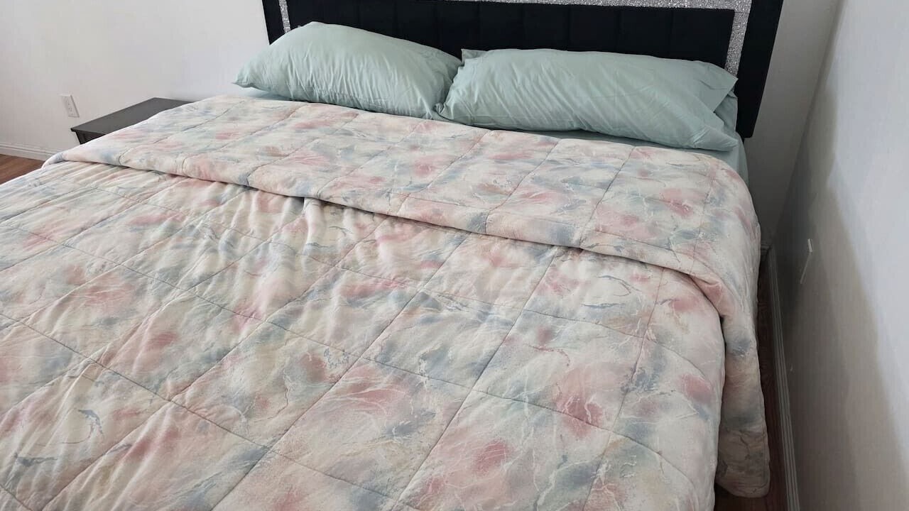 Photo of Bedroom in Inglewood