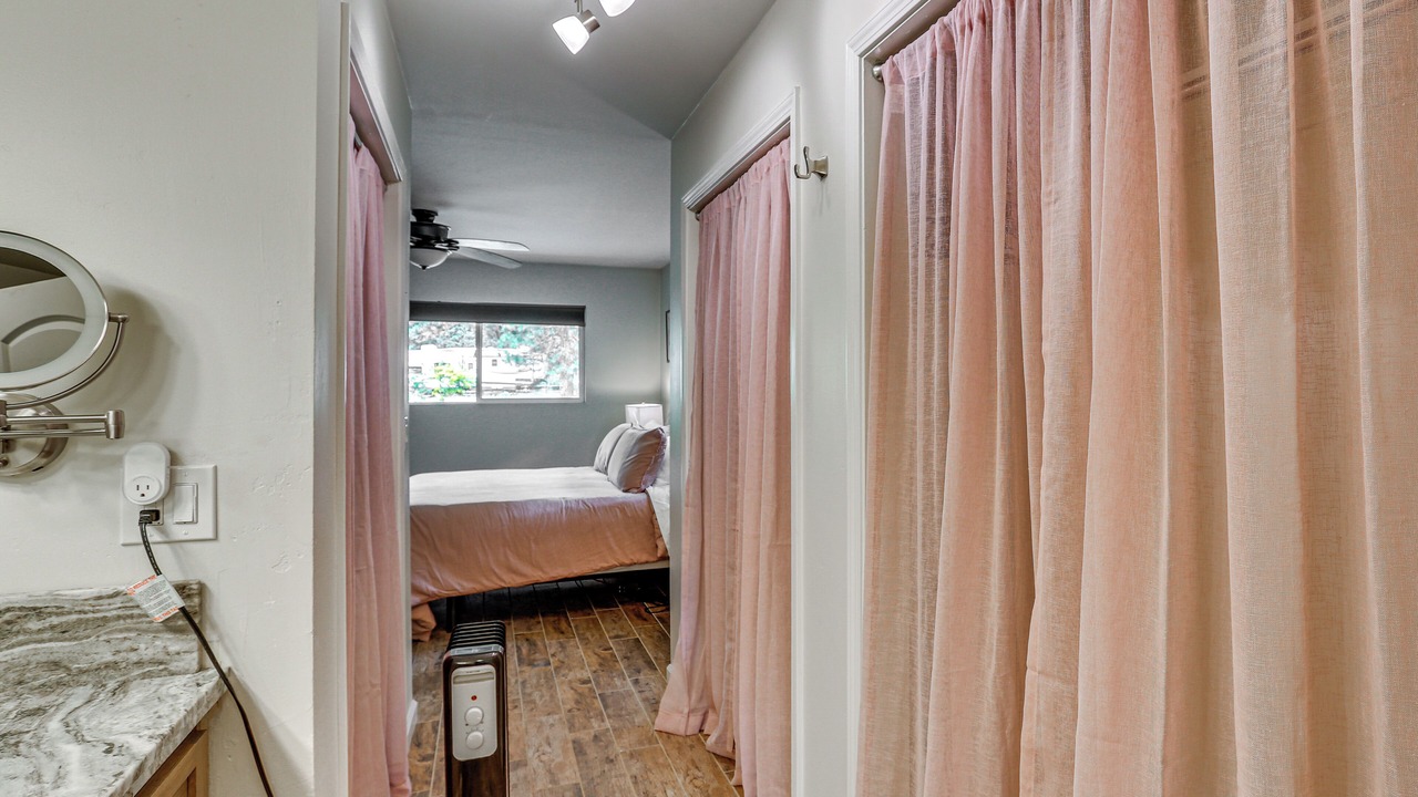 Photo of Bedroom in Douglas City