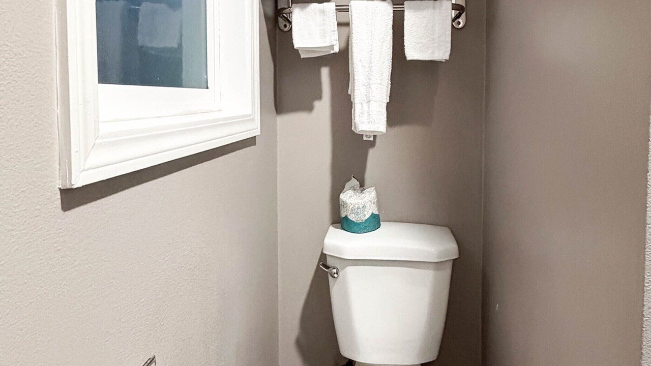 Photo of Bathroom in Redwood Heights