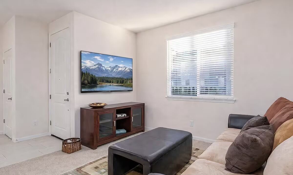 Photo of Livingroom in Carson City