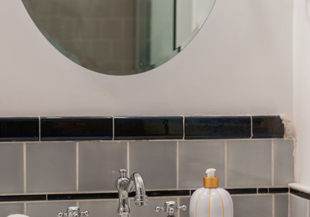 Photo of Bathroom in Pico - Robertson