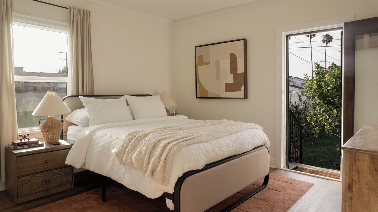 Photo of Bedroom in Los Angeles