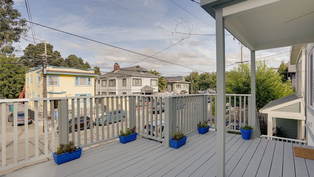 Photo of Outdoor in Longfellow