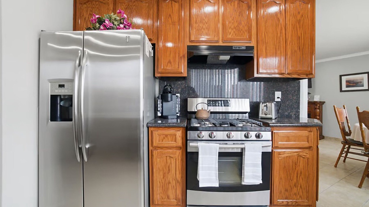 Photo of Kitchen in Coastal San Pedro