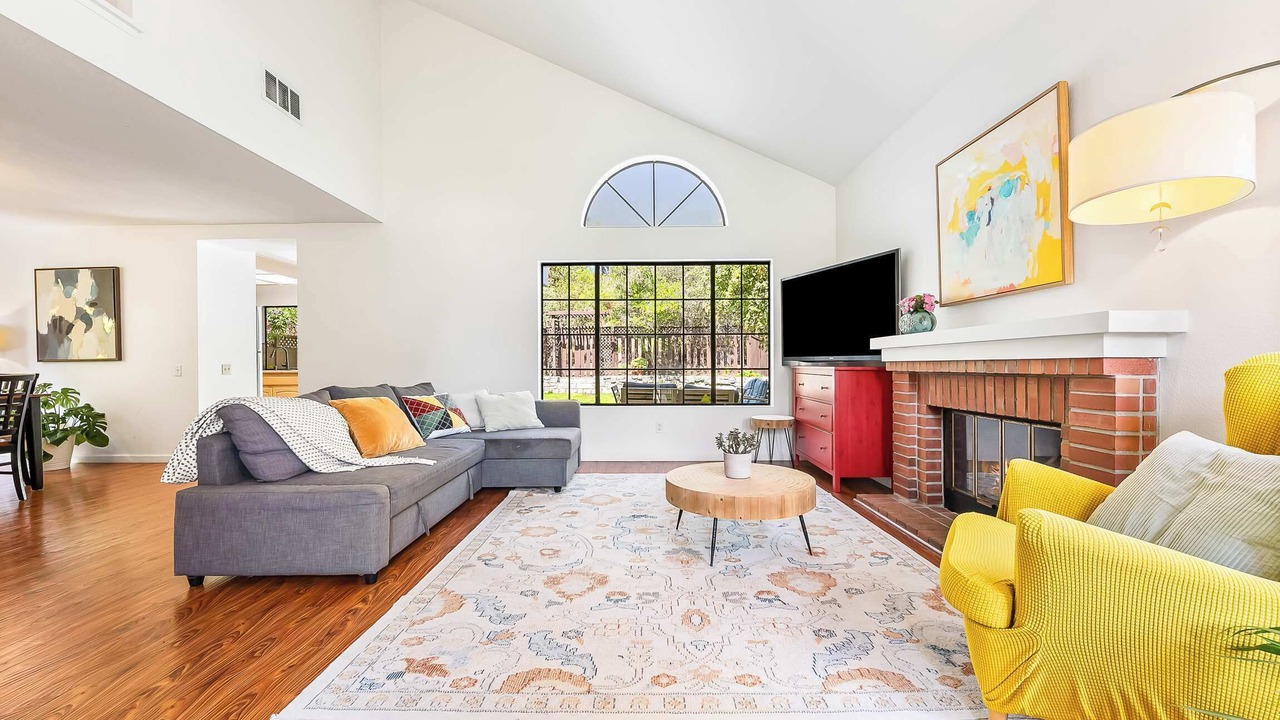 Photo of Livingroom in Carmel Valley