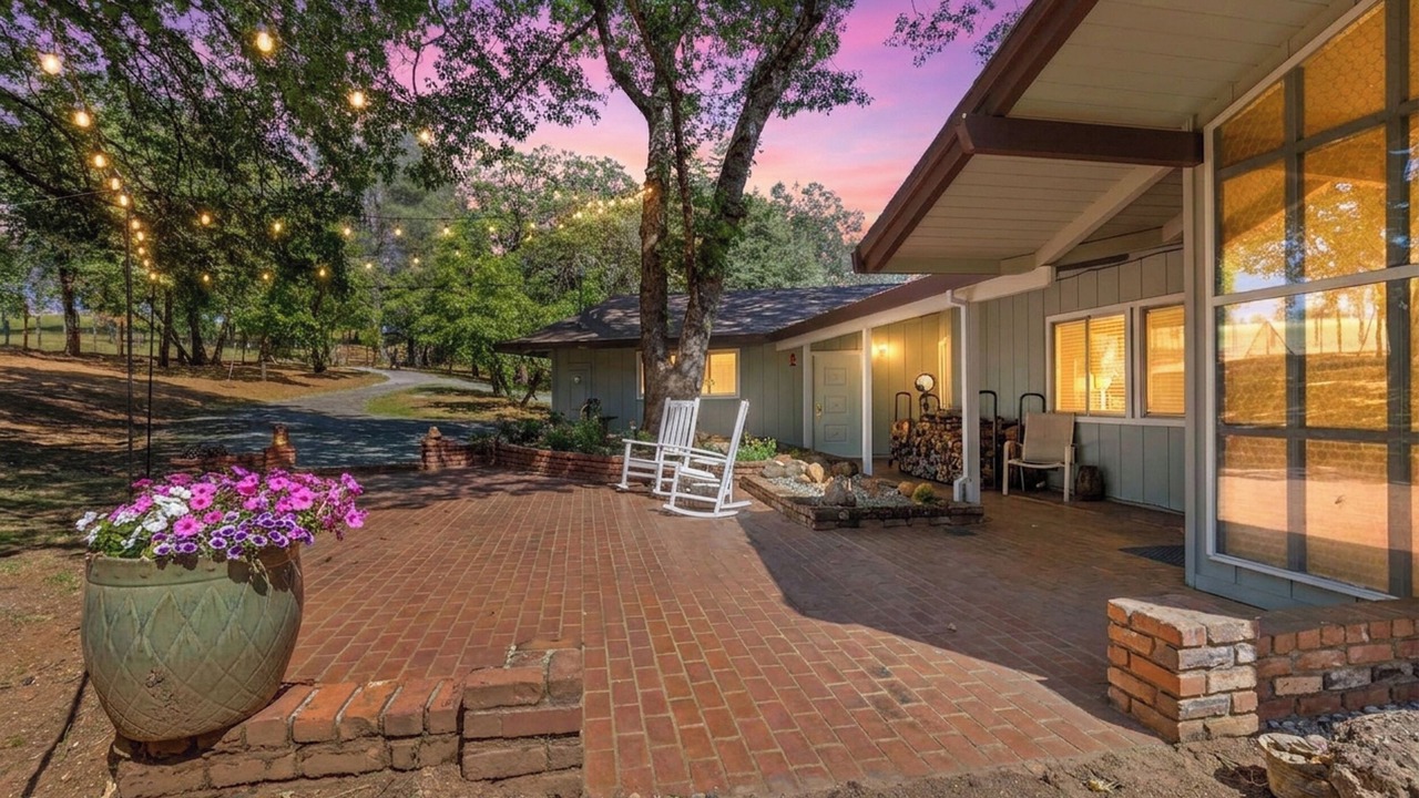 Photo of Patio Balcony in Apple Hill