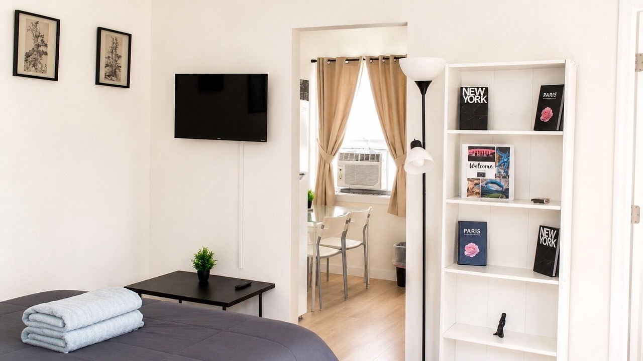 Photo of Bedroom in Glendale
