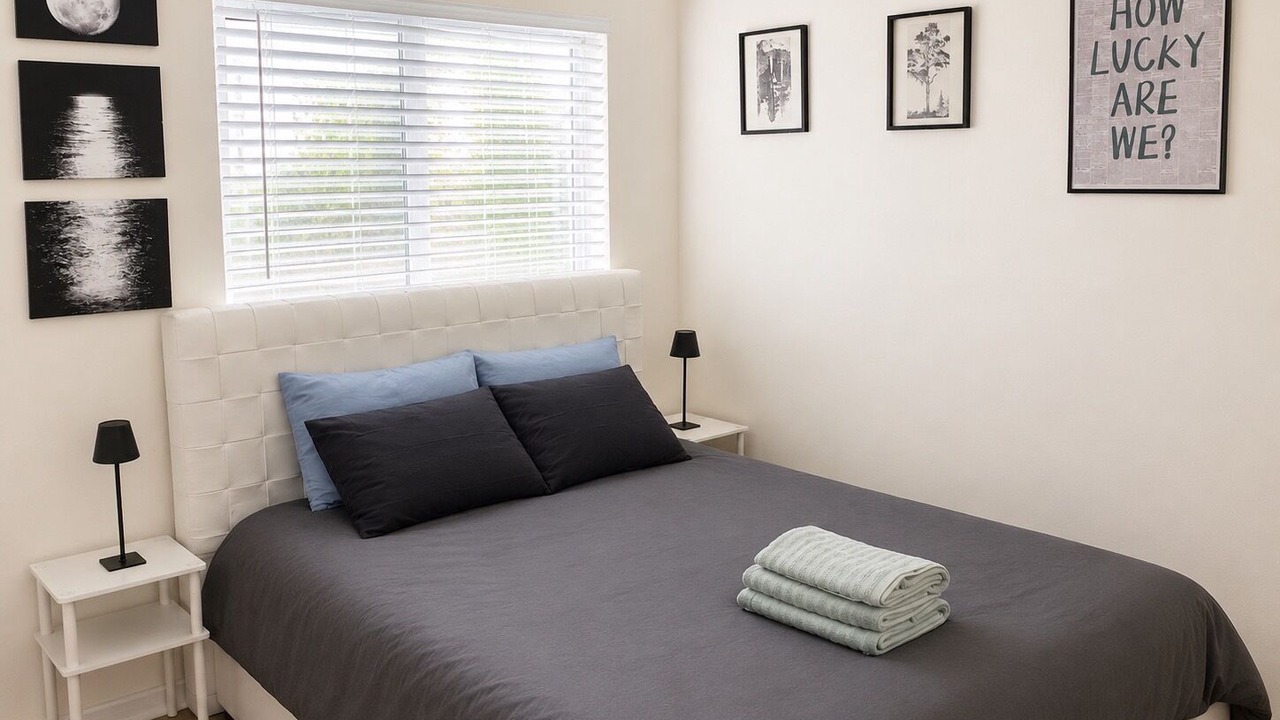 Photo of Bedroom in Glendale