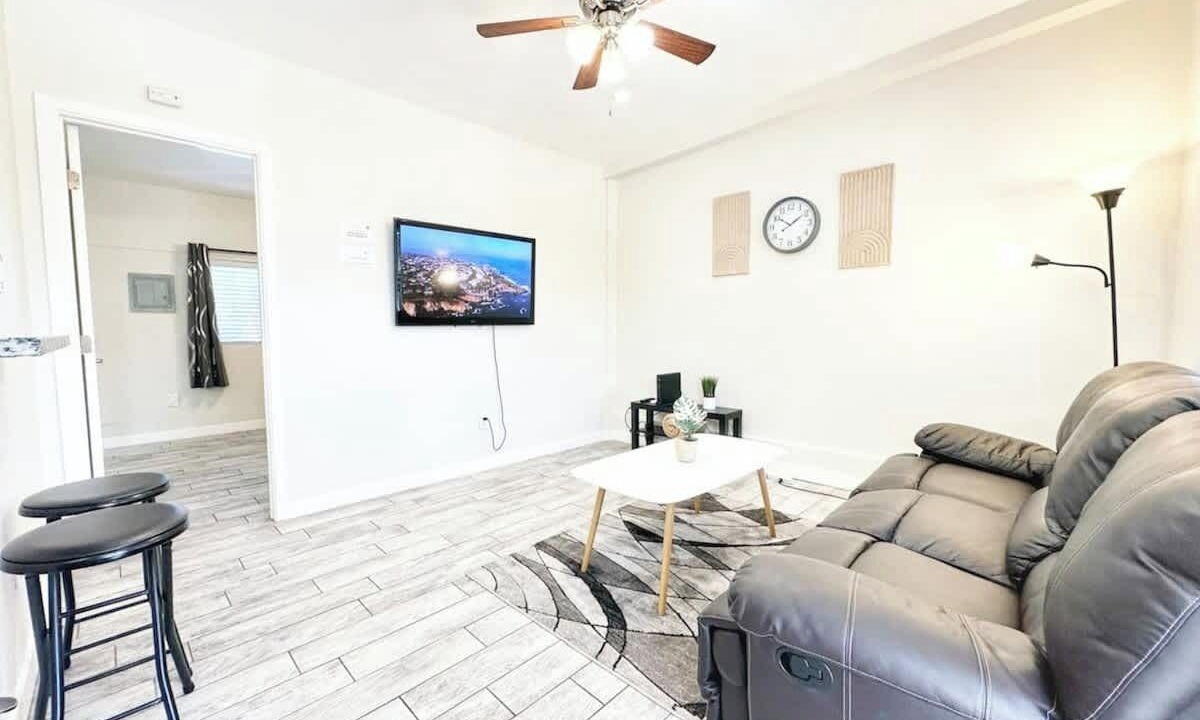 Photo of Bedroom in Lincoln Acres