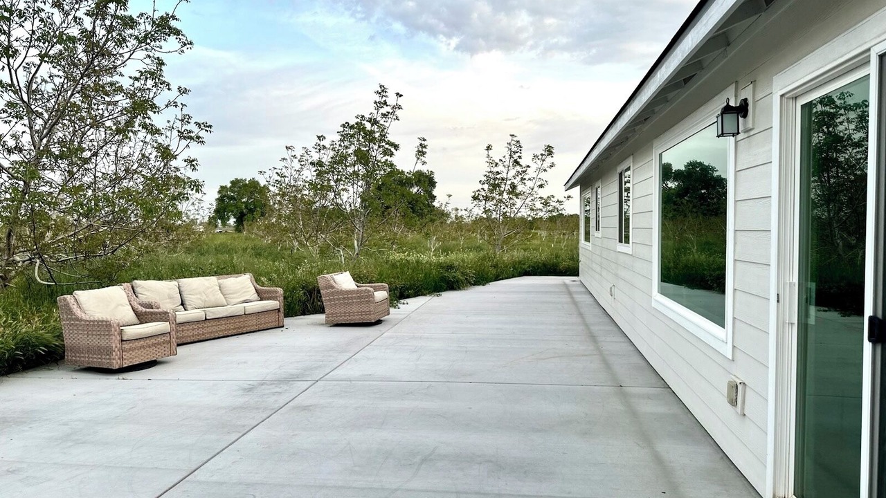 Photo of Patio Balcony in Flournoy