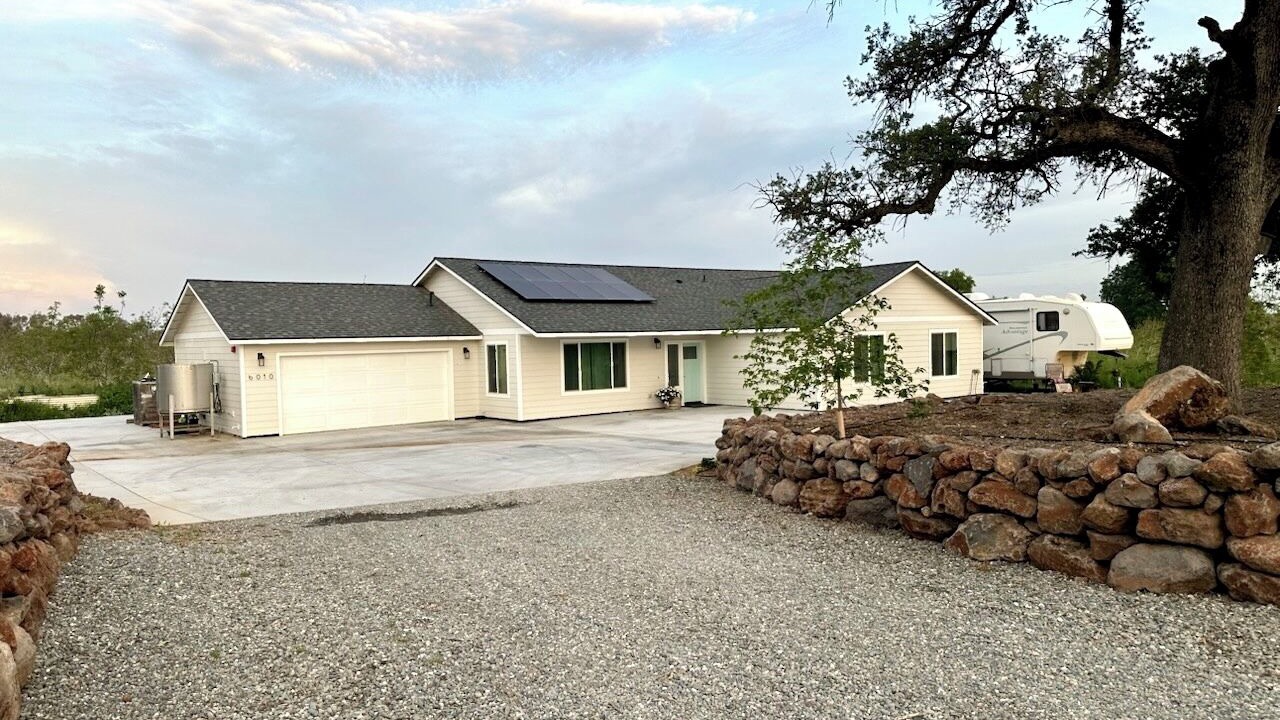 Photo of Outdoor in Flournoy