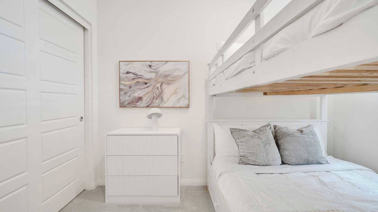 Photo of Bedroom in Irvine Business Complex