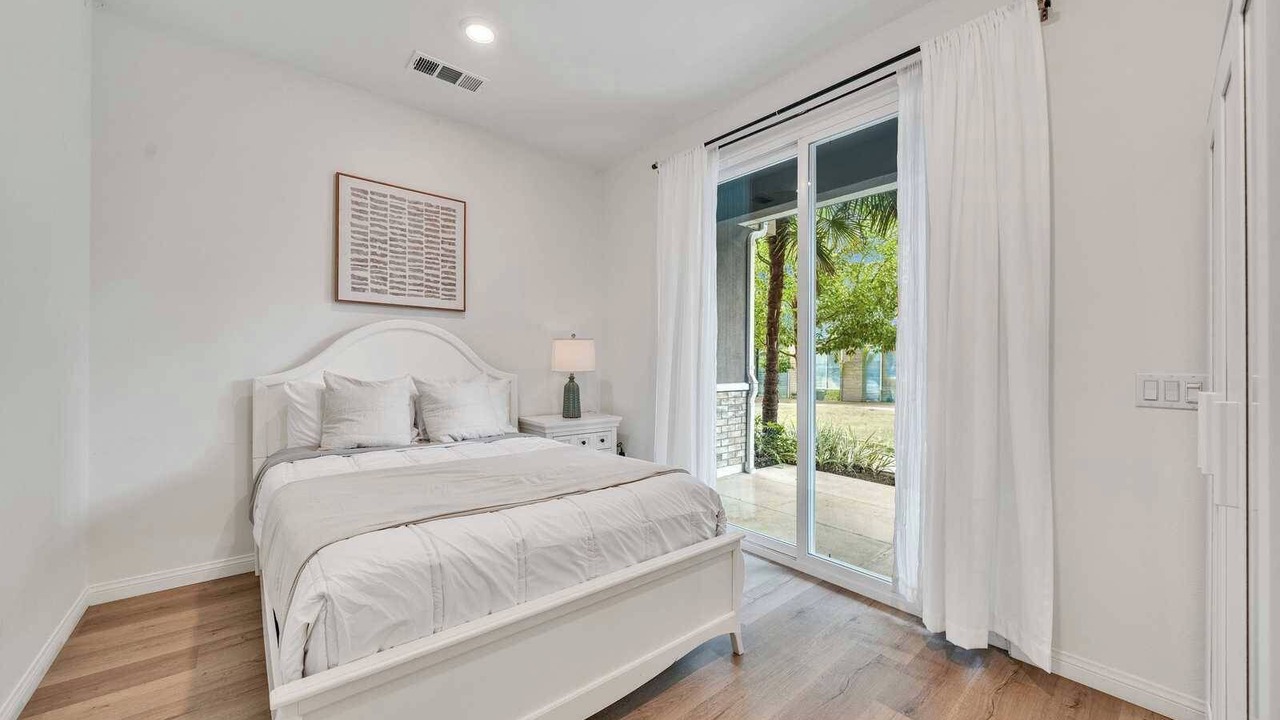 Photo of Bedroom in Irvine Business Complex
