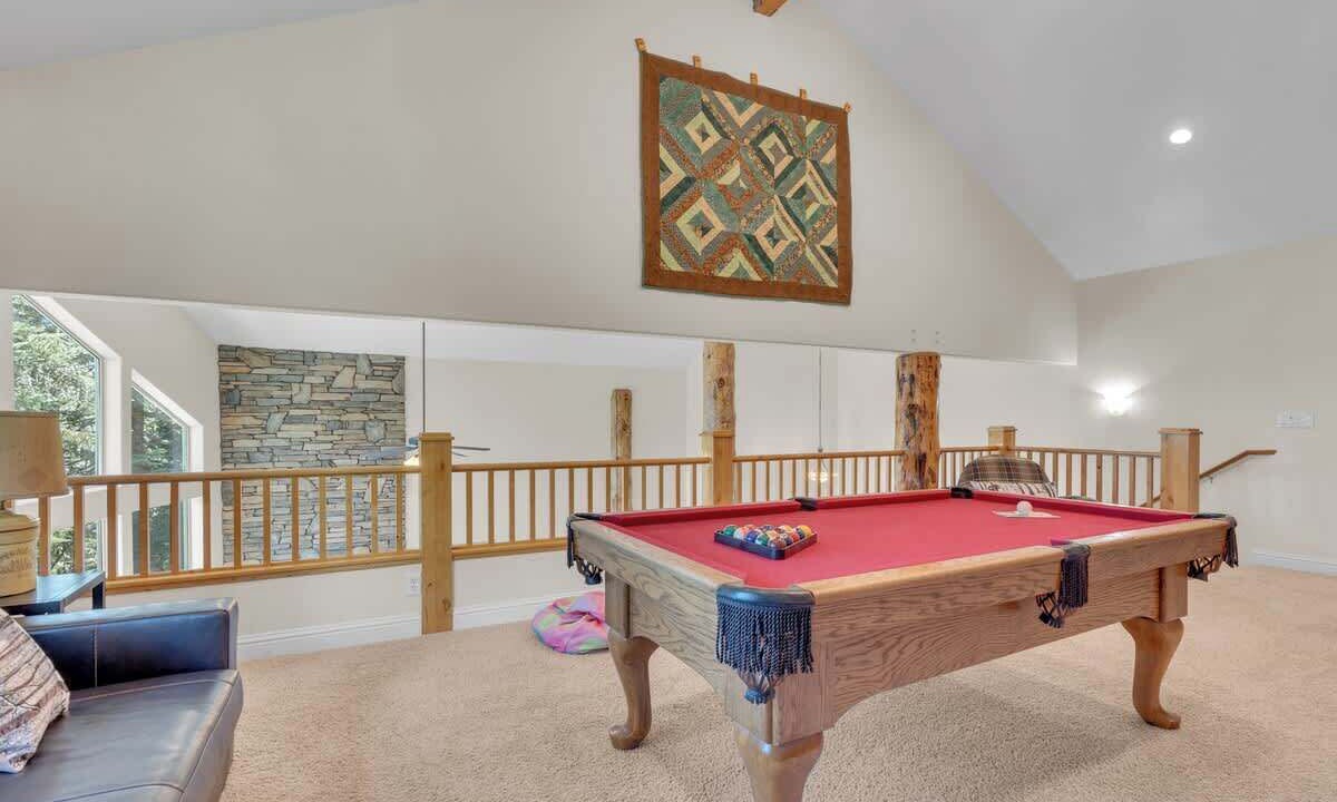 Photo of Bedroom in Shaver Lake