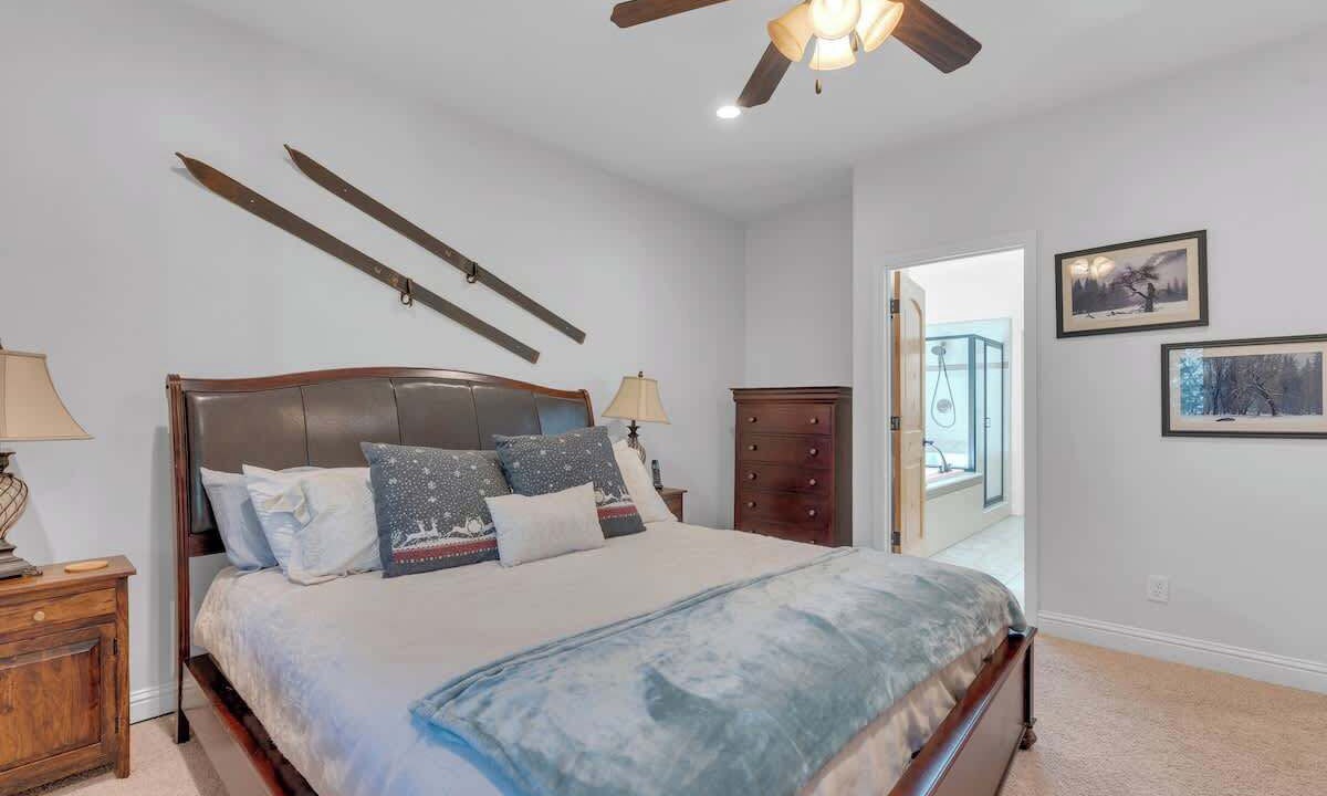 Photo of Bedroom in Shaver Lake