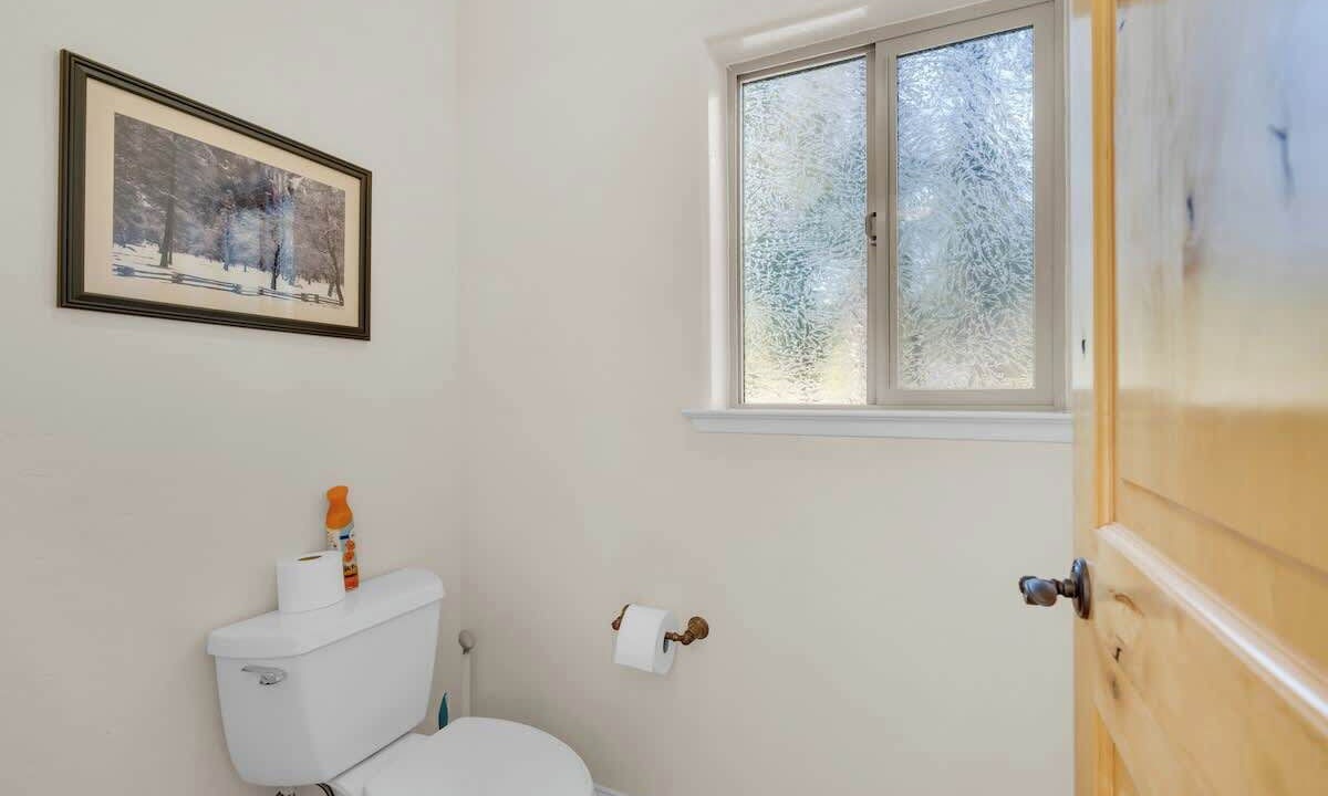 Photo of Bathroom in Shaver Lake