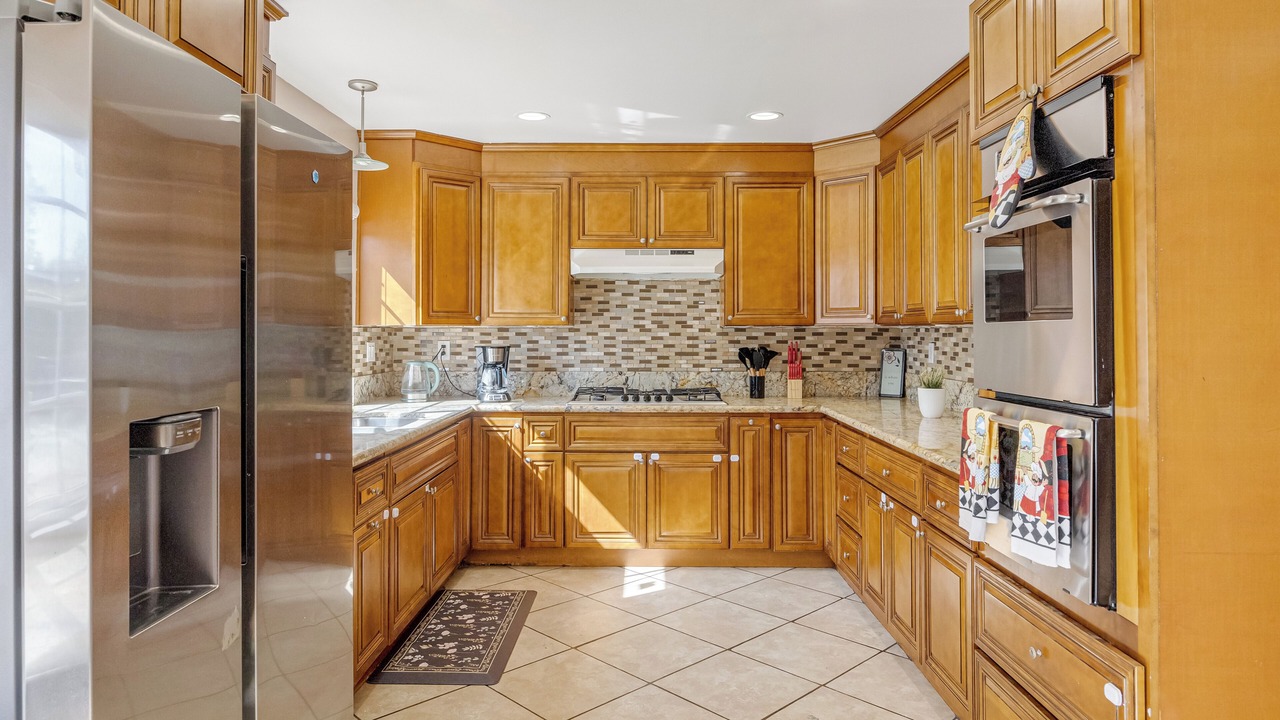 Photo of Kitchen in Tarzana