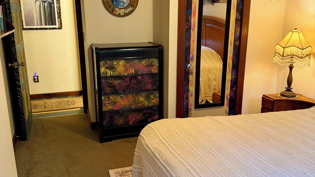Photo of Bedroom in Westhaven-Moonstone