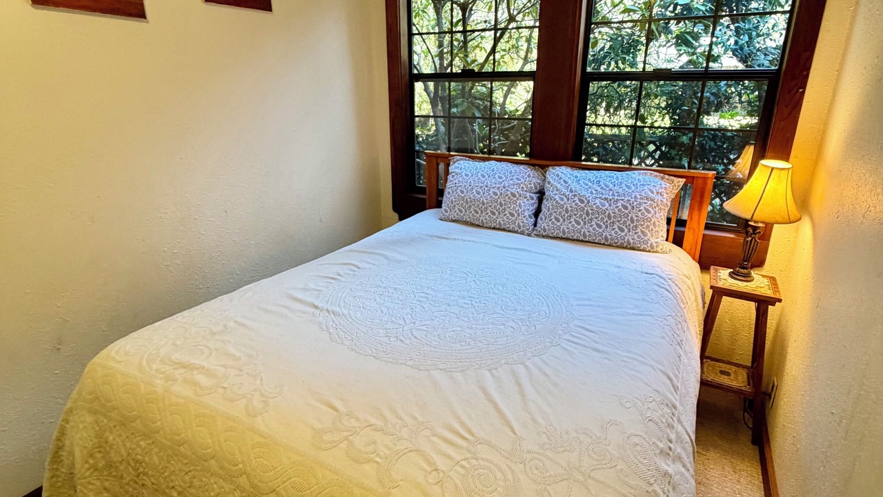 Photo of Bedroom in Westhaven-Moonstone