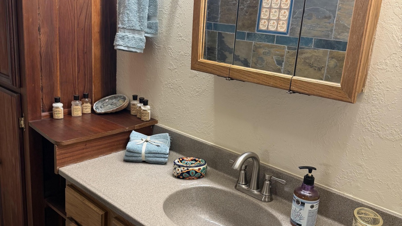 Photo of Bathroom in Westhaven-Moonstone
