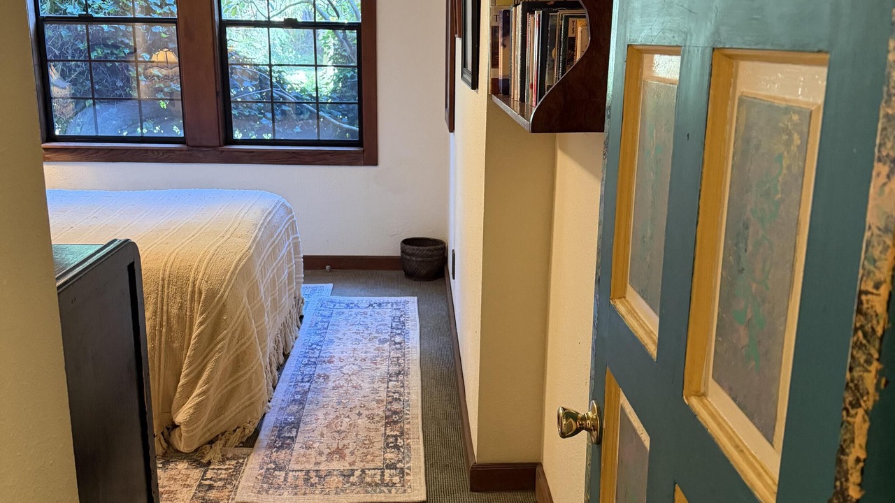Photo of Bedroom in Westhaven-Moonstone