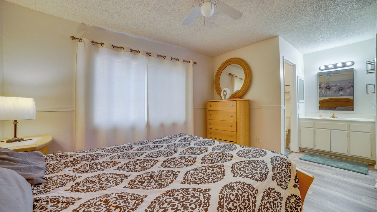 Photo of Bedroom in Moreno Valley