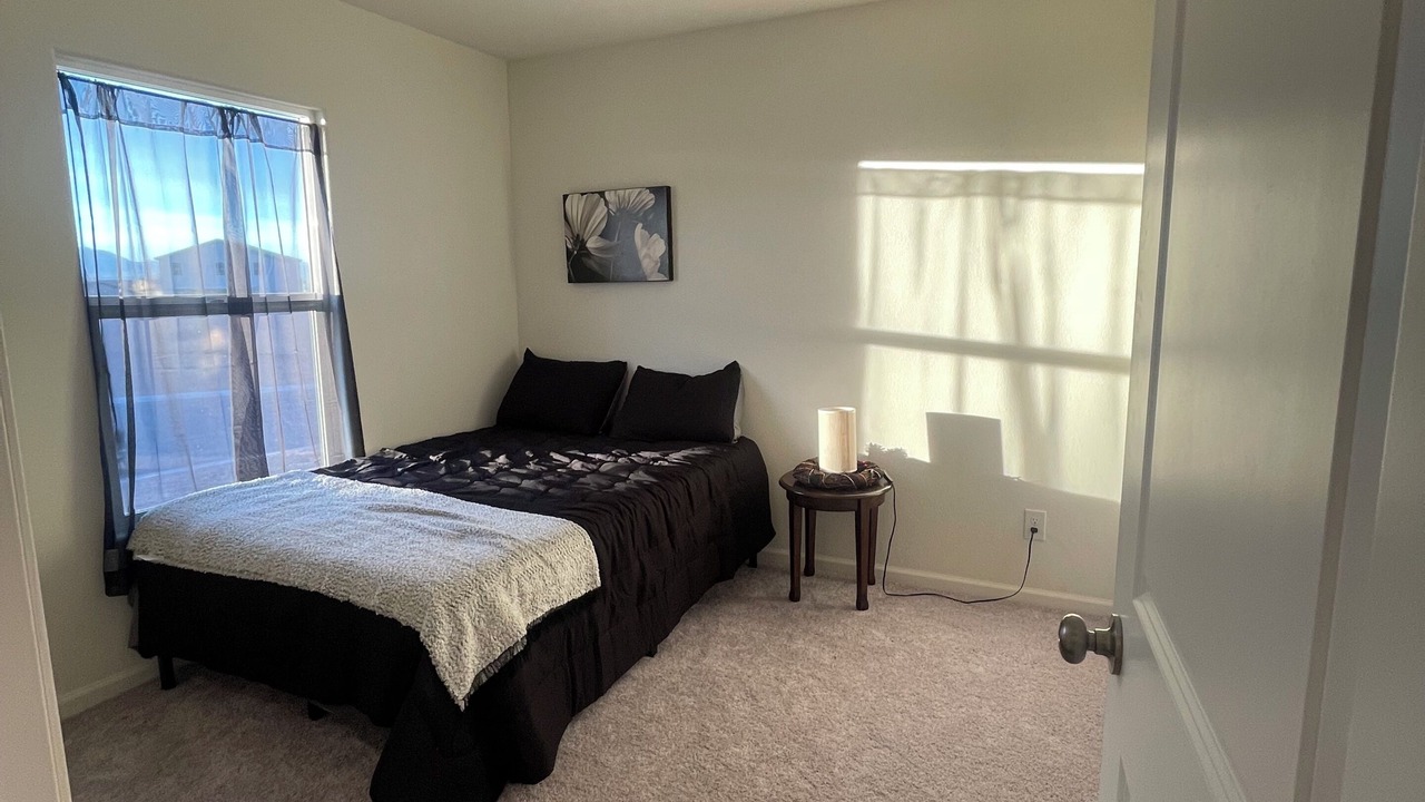 Photo of Bedroom in Fort Mohave