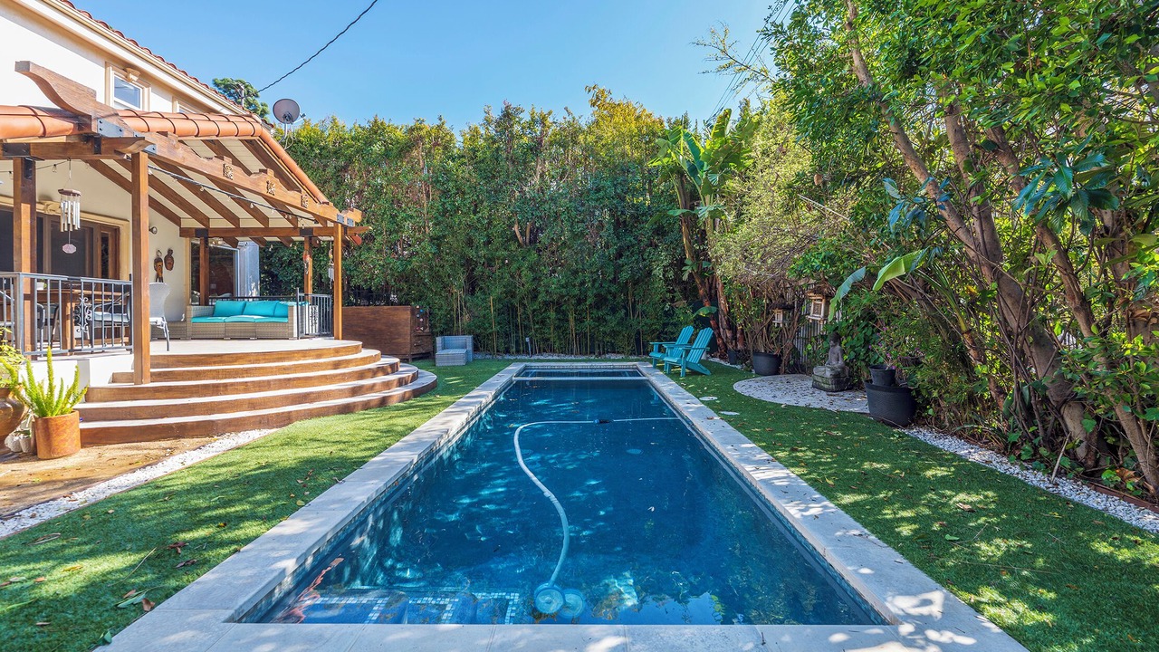 Photo of Outdoor in Palms