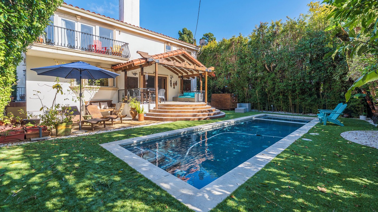 Photo of Outdoor in Palms