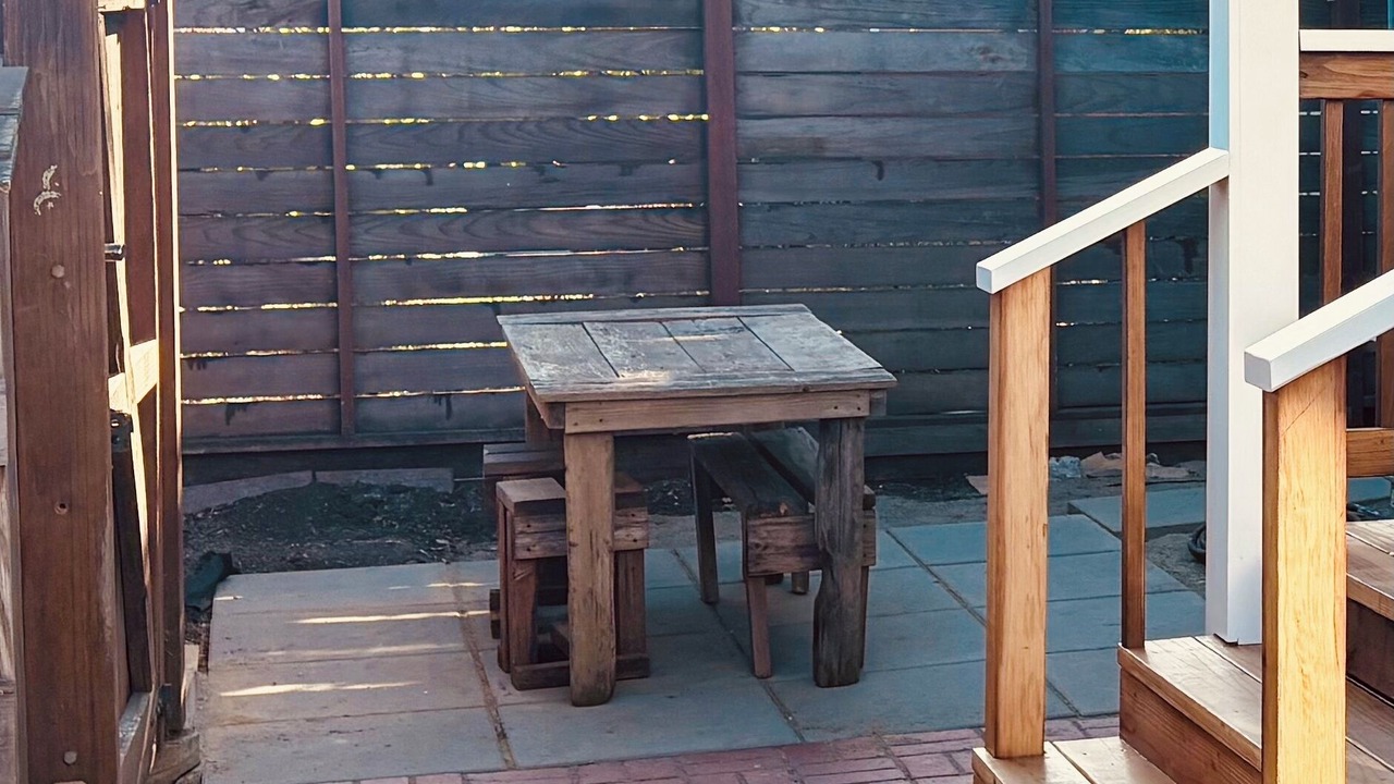Photo of Outdoor in Poets Corner