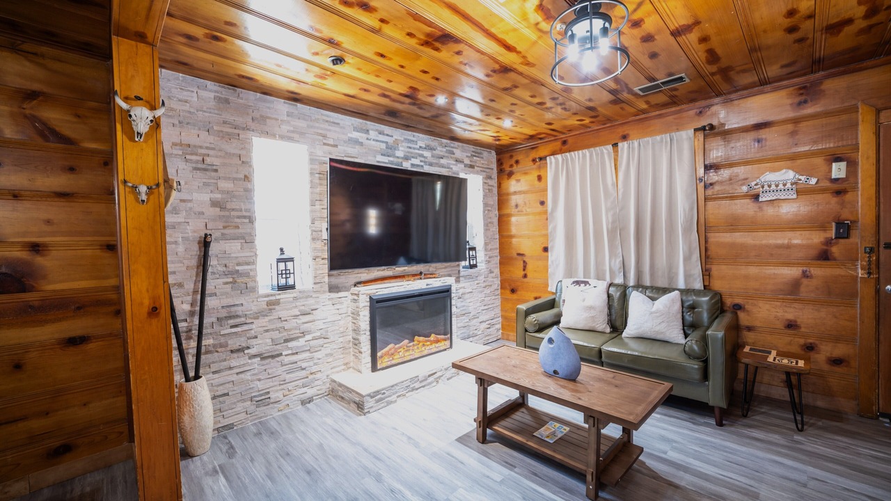 Photo of Livingroom in Pearblossom
