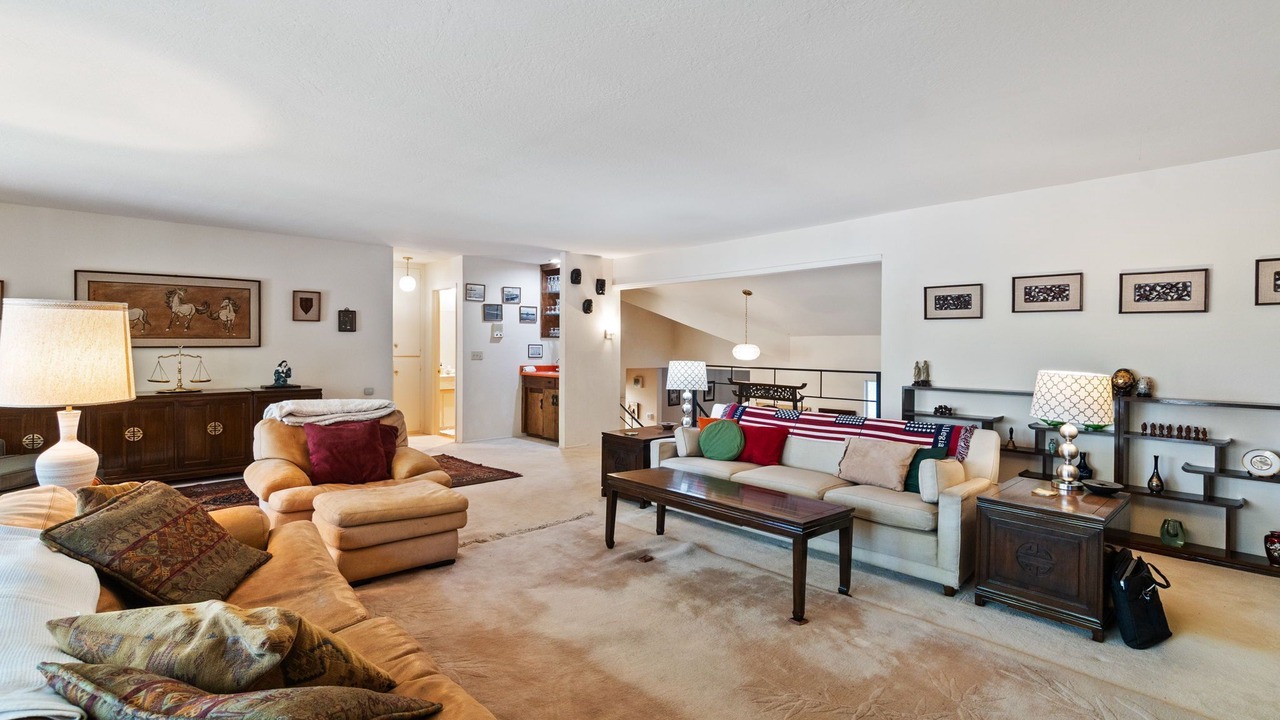 Photo of Livingroom in Lake Almanor Country Club