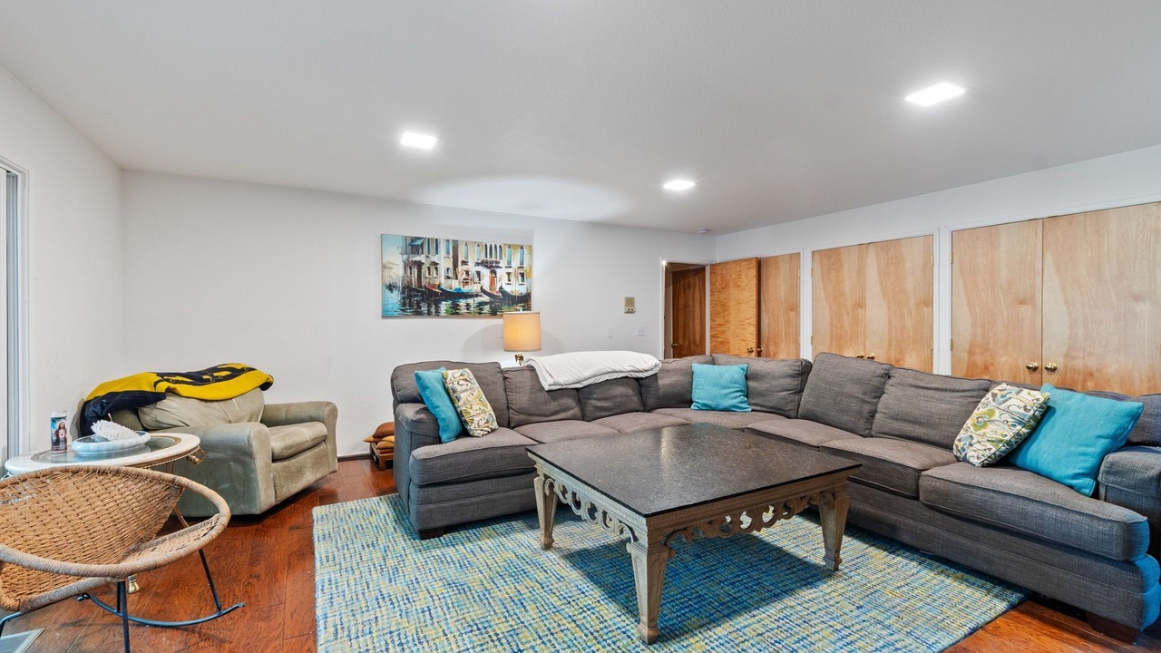 Photo of Livingroom in Lake Almanor Country Club
