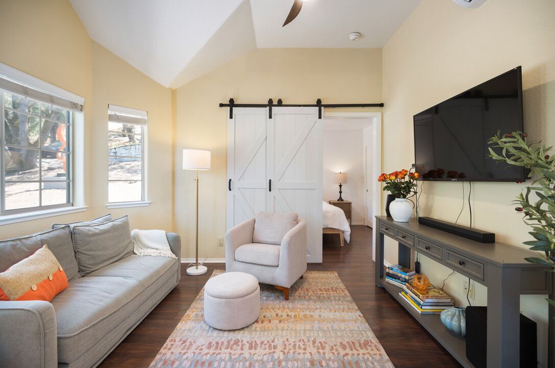 Photo of Livingroom in Walnut Creek