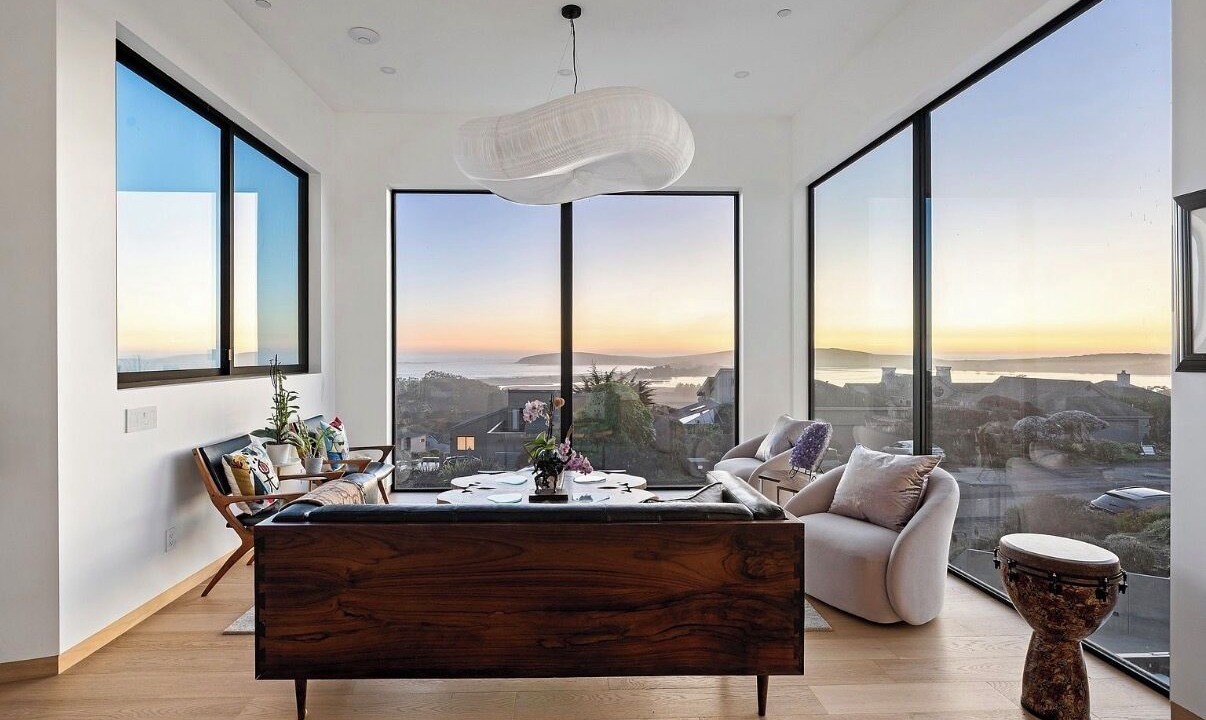 Photo of Livingroom in Bodega Bay