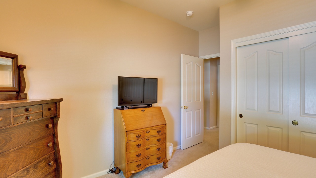 Photo of Bedroom in Redding