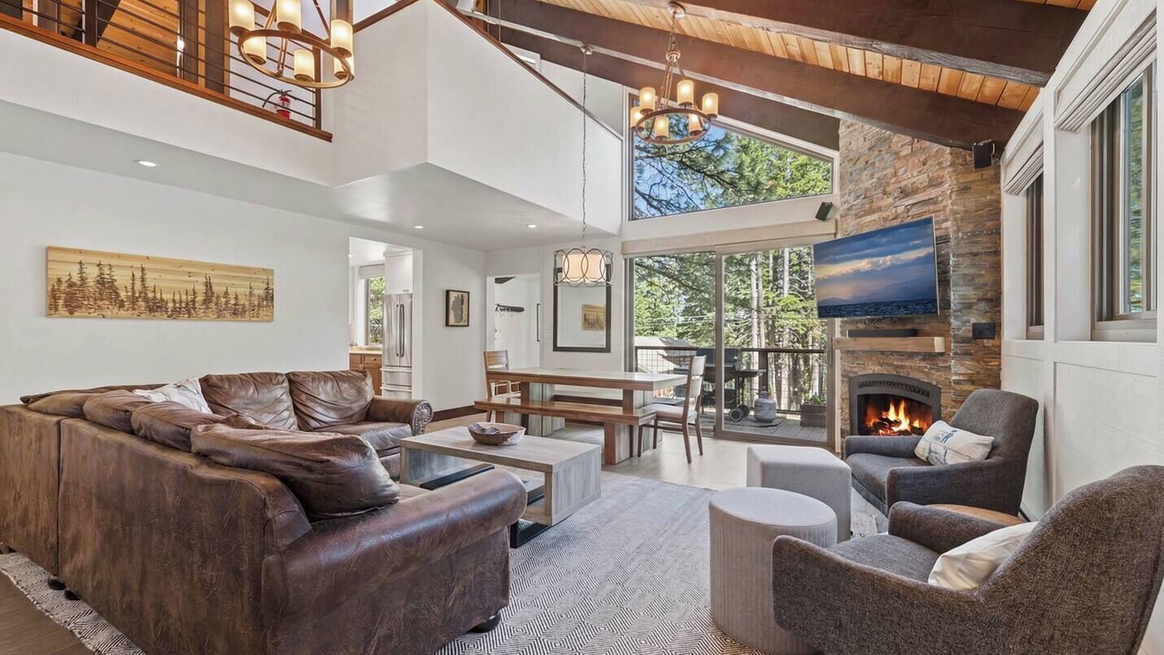 Photo of Livingroom in Tahoe City